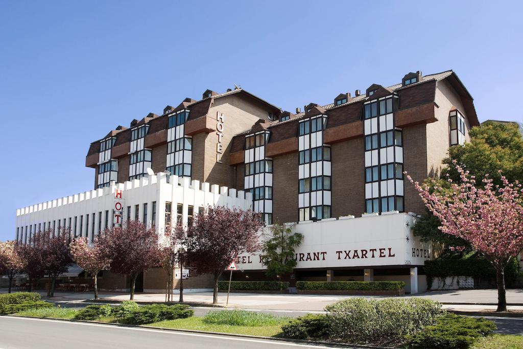 Hotel Txartel Lasarte Oria Bagian luar foto
